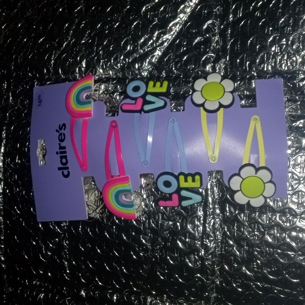 Claire's Hair clips